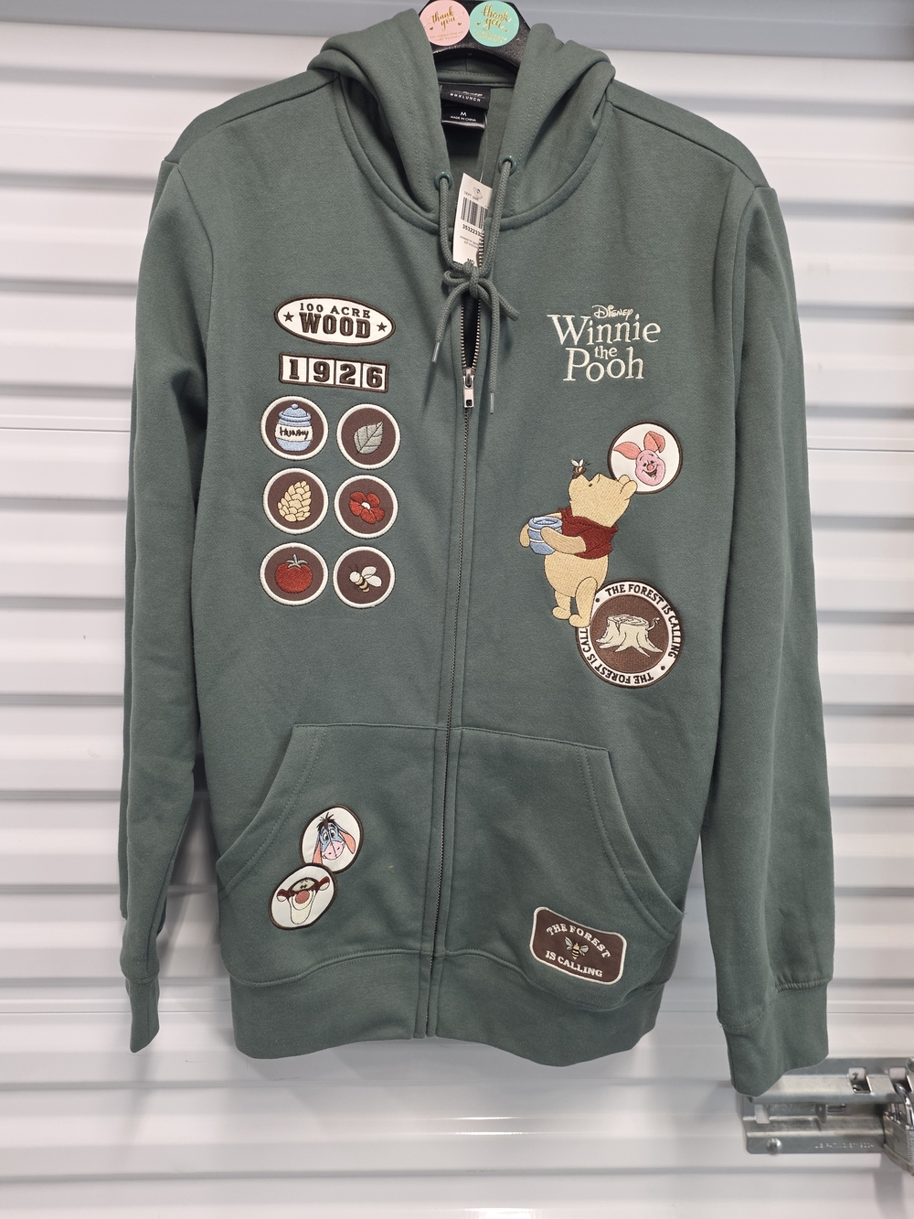 Disney Winnie The Pooh Badges Zippered Hoodie Unisex MD NWT (CD) - Picture 1 of 6
